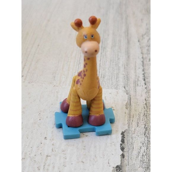 Disney Gabby giraffe Dr McStuffins toy figure - Picture 1 of 5